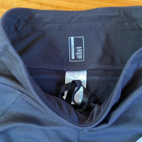 Mondettq leggings XS black great condition - Picture 6 of 8